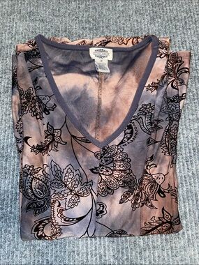 Sienna Grace Flocked Velvet Floral V-Neck Stretch Top Medium Blue, Gray, Brown